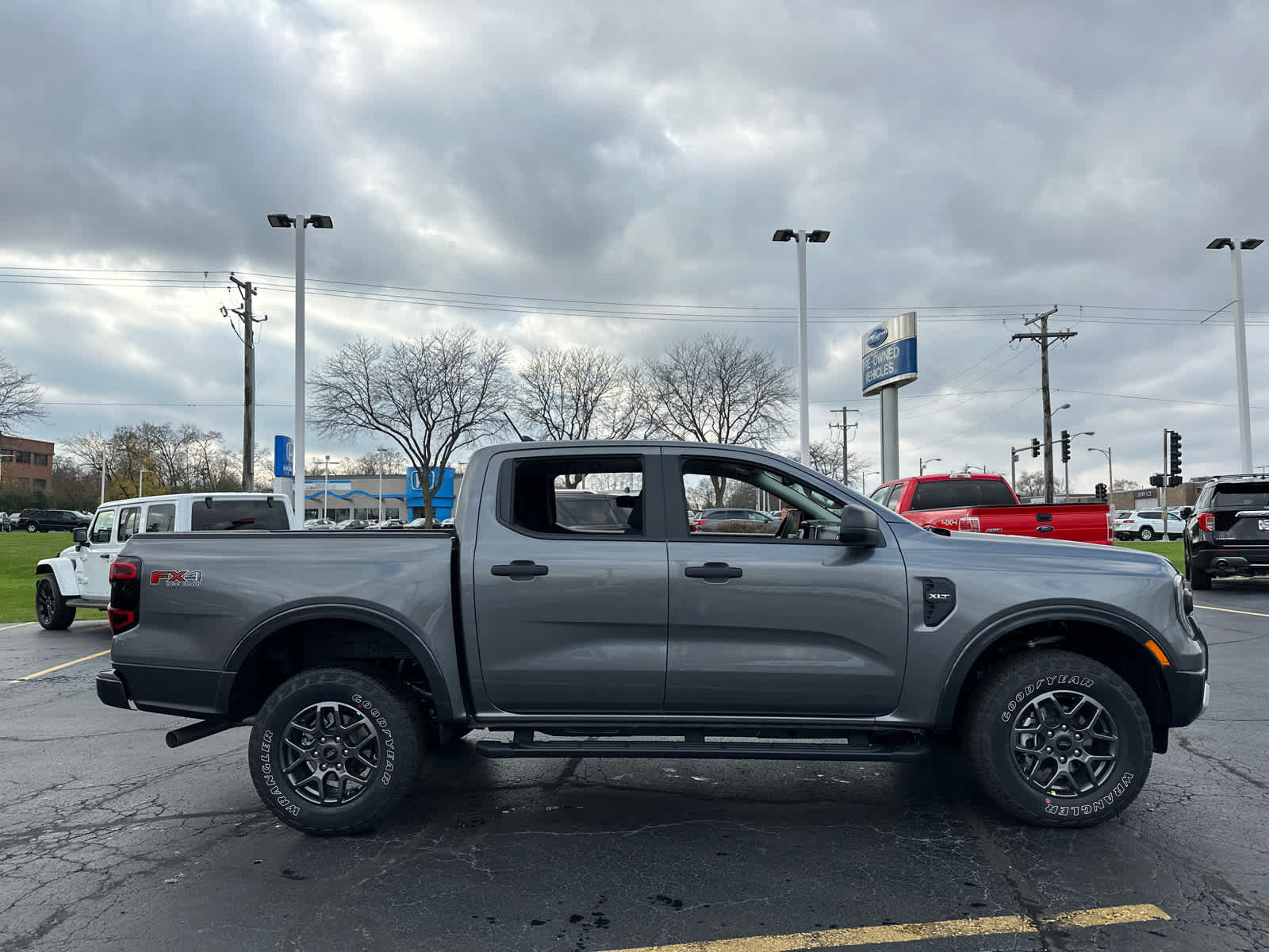 2024 Ford Ranger XLT 4WD SuperCrew 5 Box 9