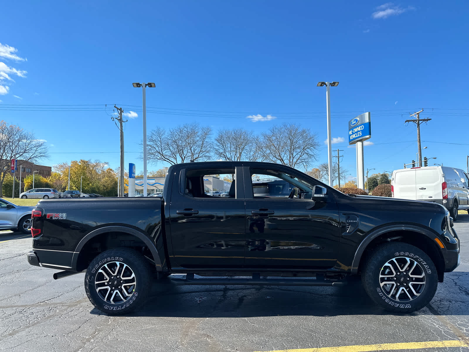 2024 Ford Ranger LARIAT 4WD SuperCrew 5 Box 9