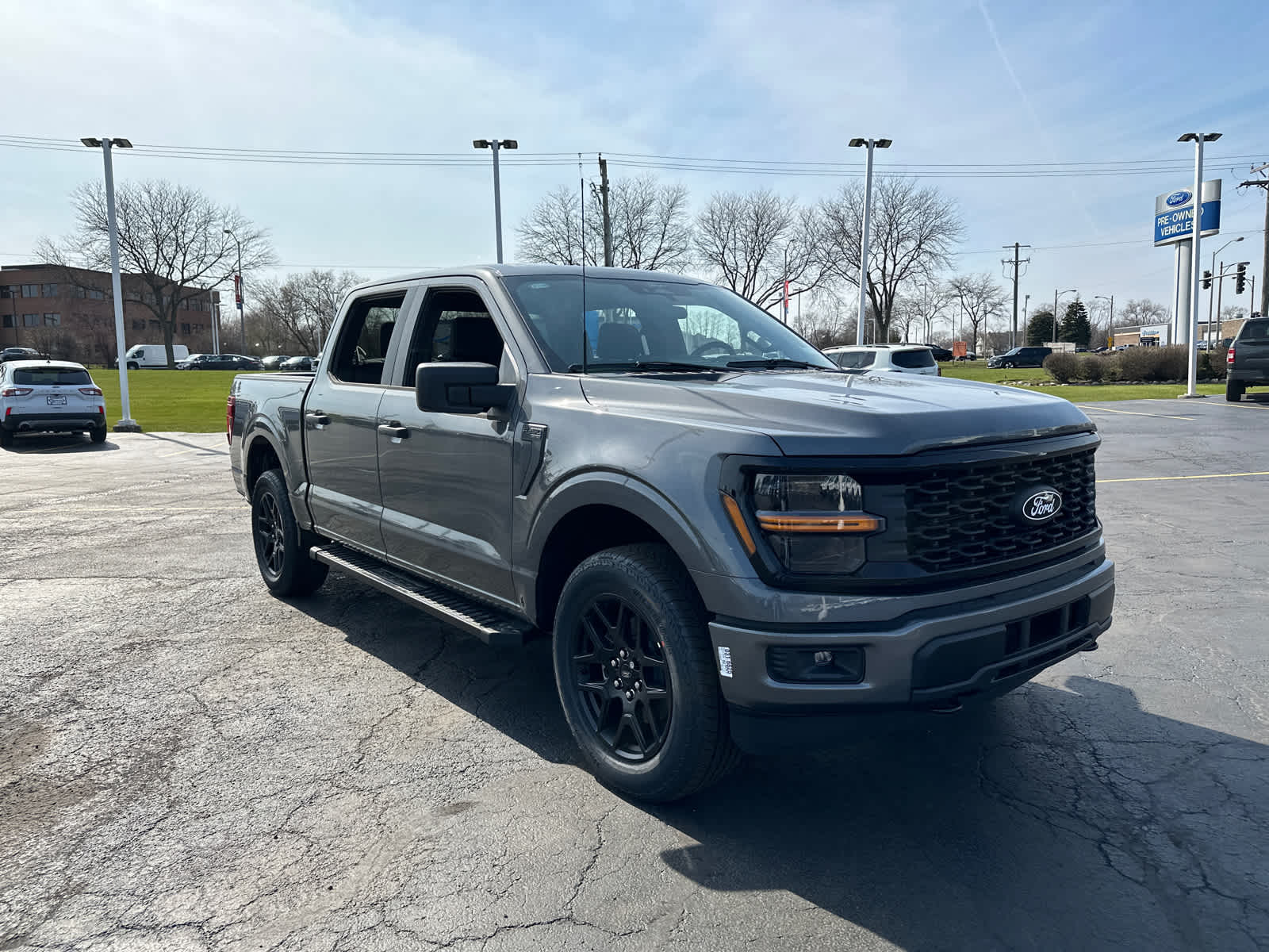 2024 Ford F-150 STX 4WD SuperCrew 5.5 Box 10