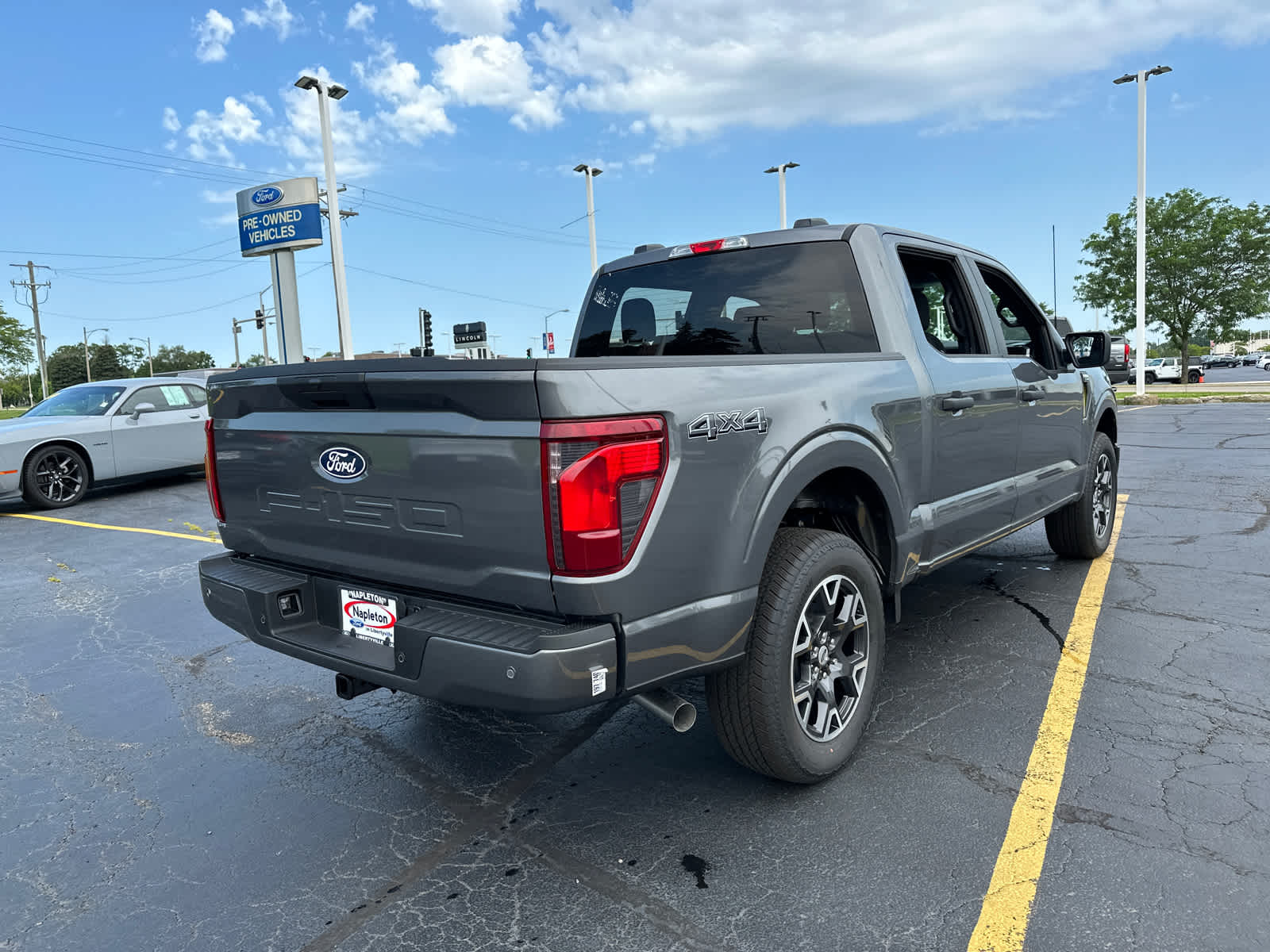 2024 Ford F-150 STX 4WD SuperCrew 5.5 Box 8