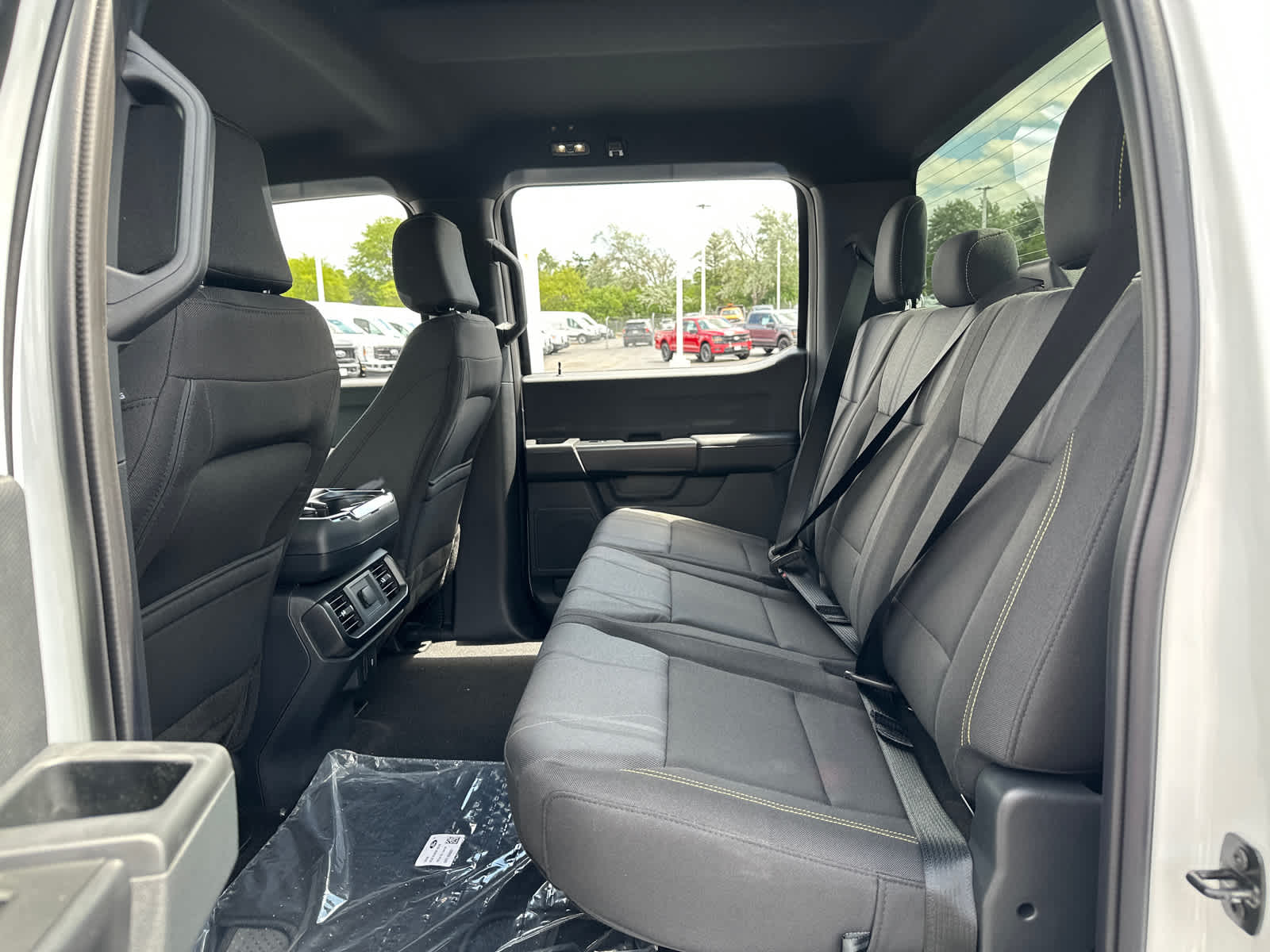 2024 Ford F-150 STX 4WD SuperCrew 5.5 Box 30