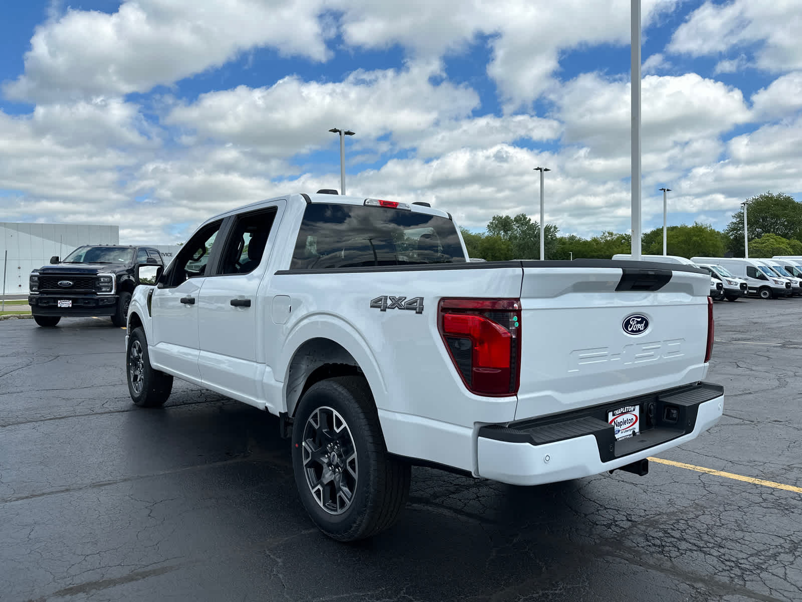 2024 Ford F-150 STX 4WD SuperCrew 5.5 Box 6