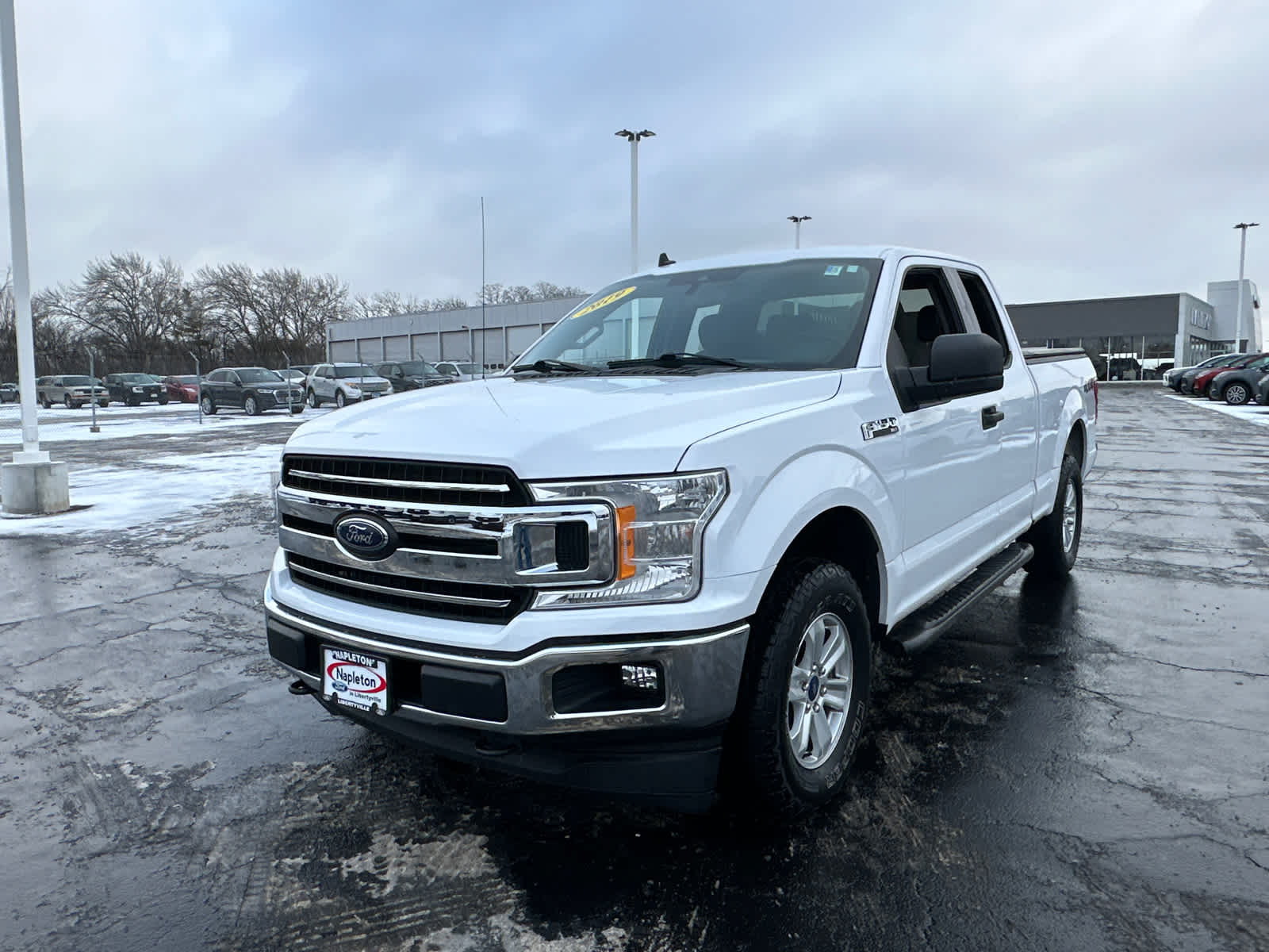 2019 Ford F-150 XLT 4