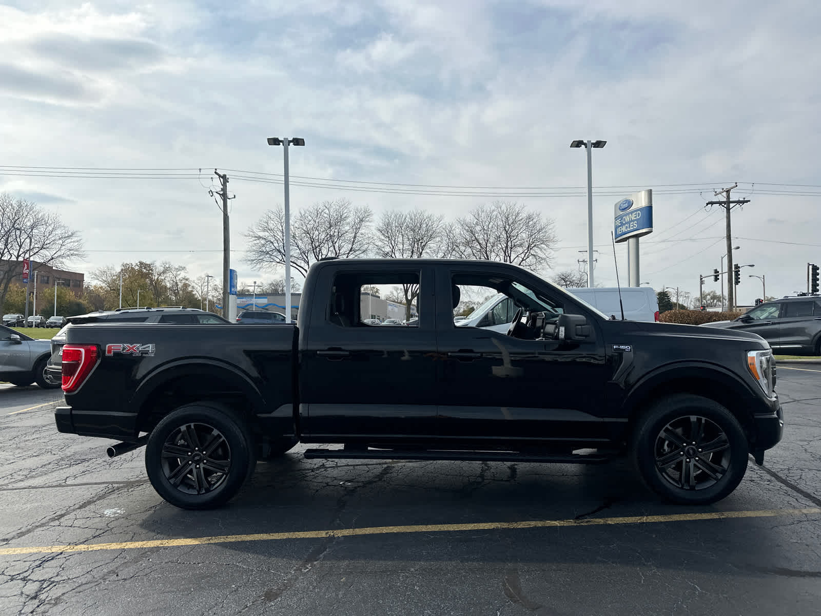 2022 Ford F-150 XLT 4WD SuperCrew 5.5 Box 9