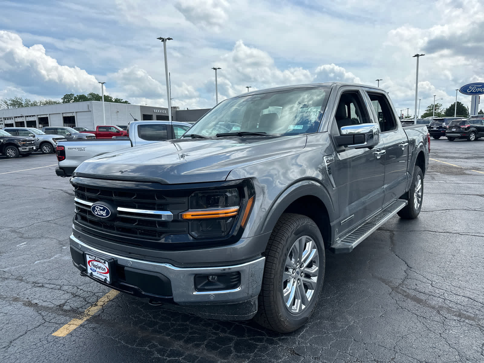 2024 Ford F-150 XLT 4WD SuperCrew 5.5 Box 4