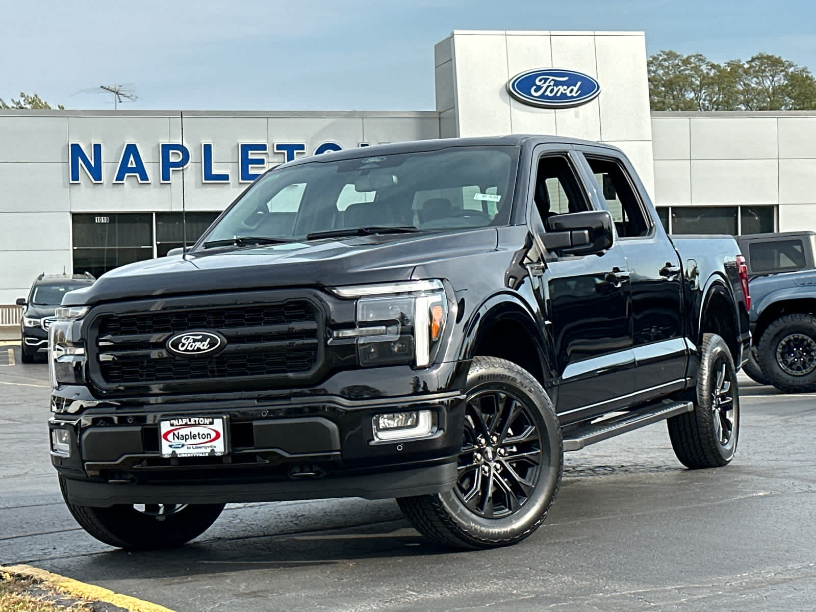 2024 Ford F-150 LARIAT 4WD SuperCrew 5.5 Box 2