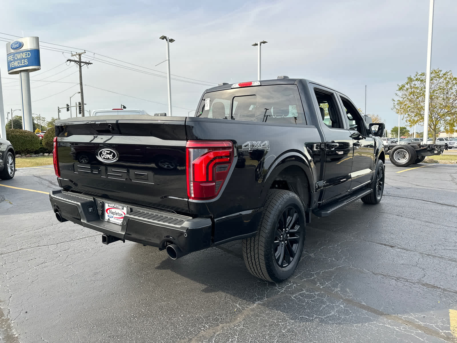 2024 Ford F-150 LARIAT 4WD SuperCrew 5.5 Box 8