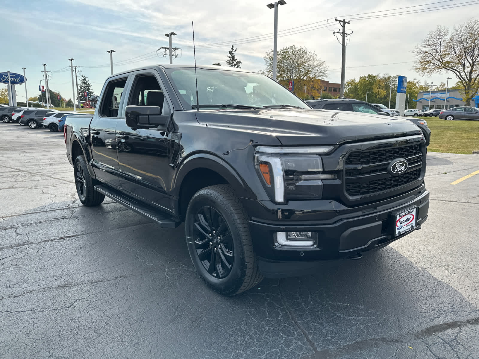 2024 Ford F-150 LARIAT 4WD SuperCrew 5.5 Box 10