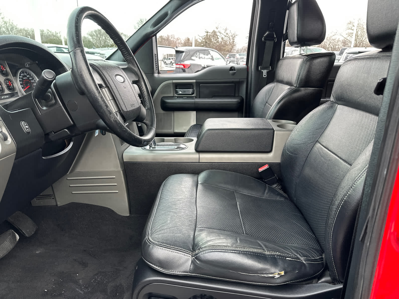 2006 Ford F-150 FX4 25