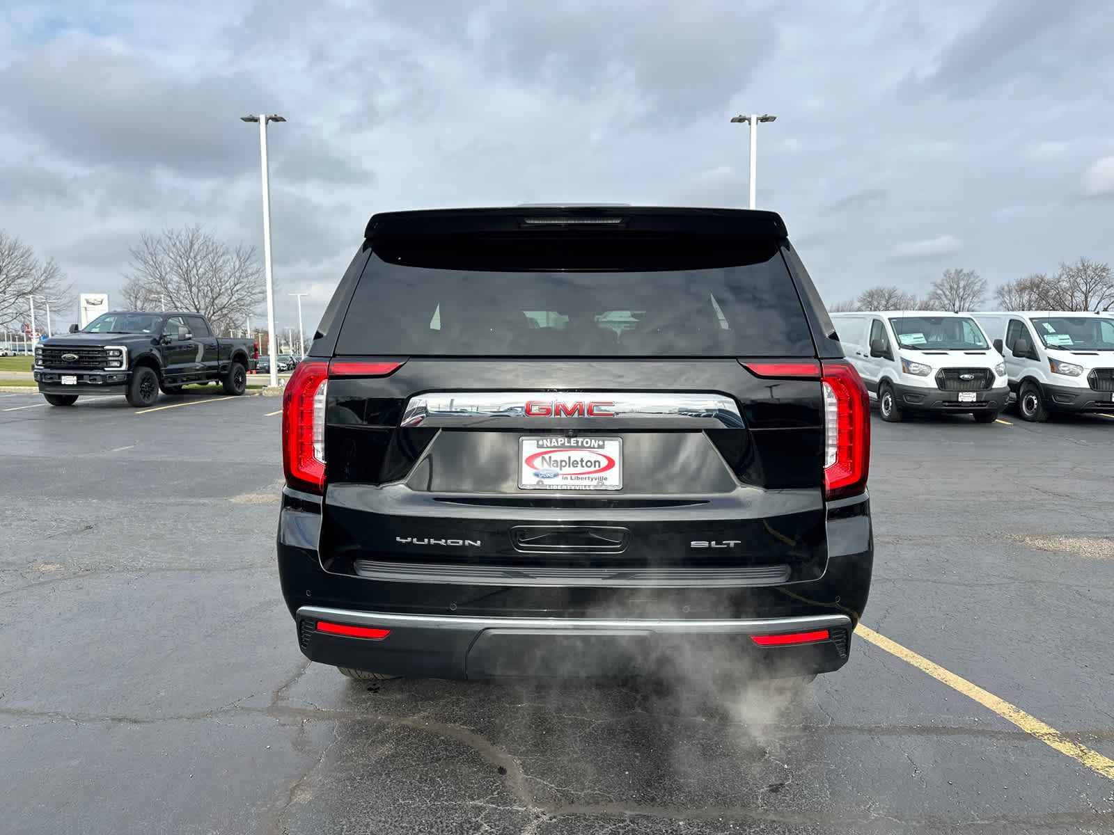 2023 GMC Yukon SLT 7