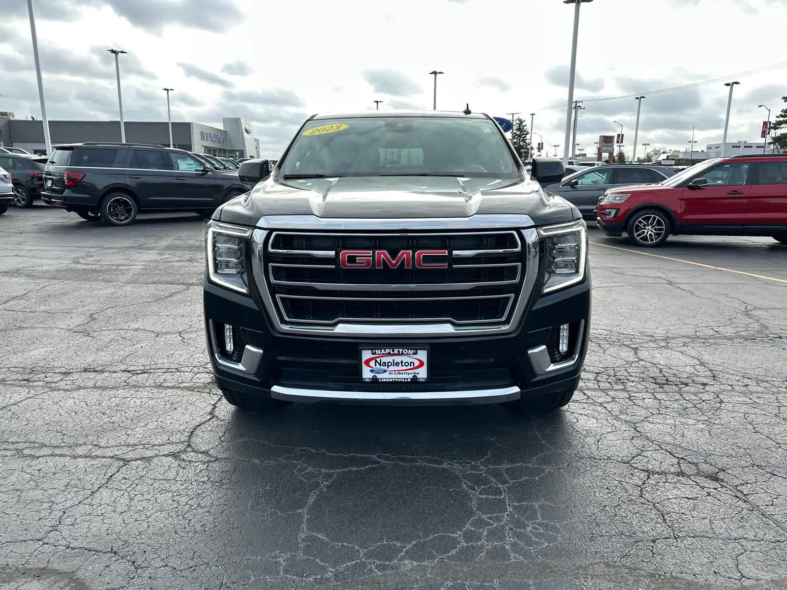 2023 GMC Yukon SLT 3