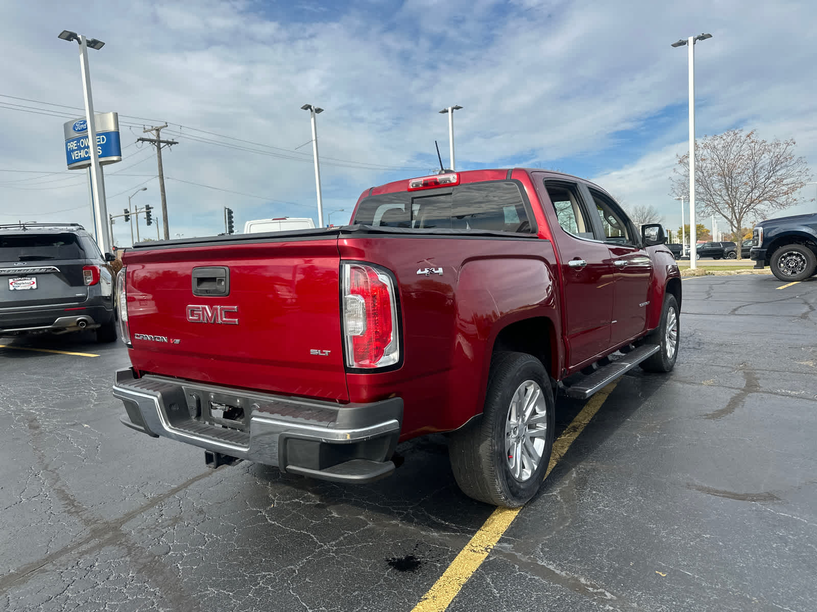 2018 GMC Canyon 4WD SLT Crew Cab 128.3 8