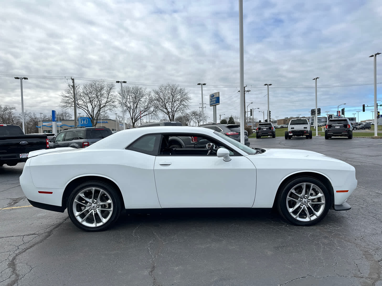 2023 Dodge Challenger GT 9