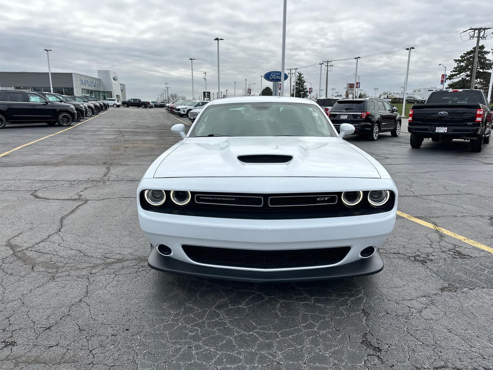 2023 Dodge Challenger GT 3