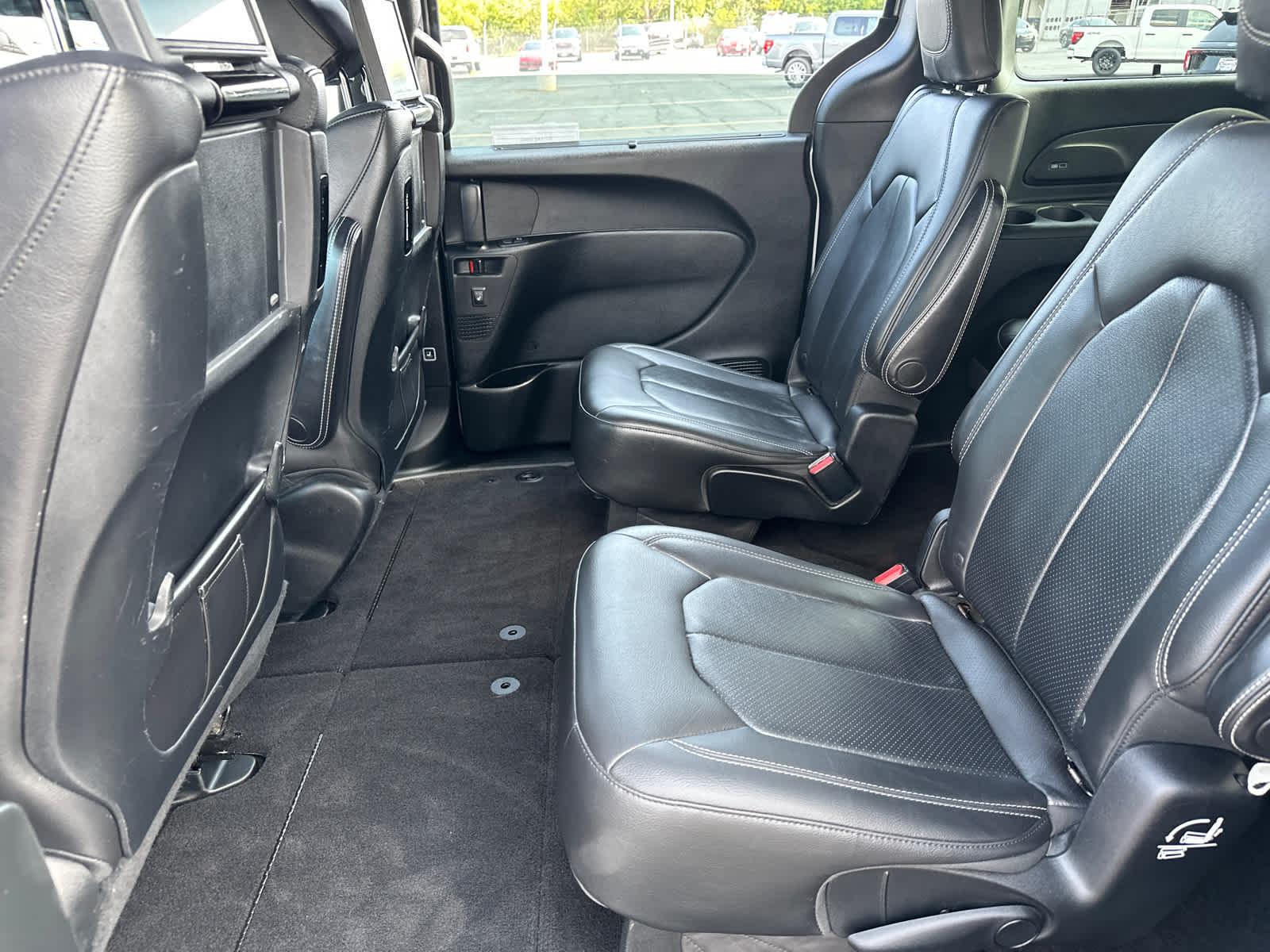 2018 Chrysler Pacifica Touring L Plus 30