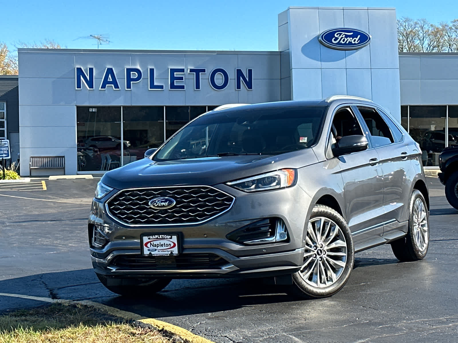 2021 Ford Edge Titanium 2