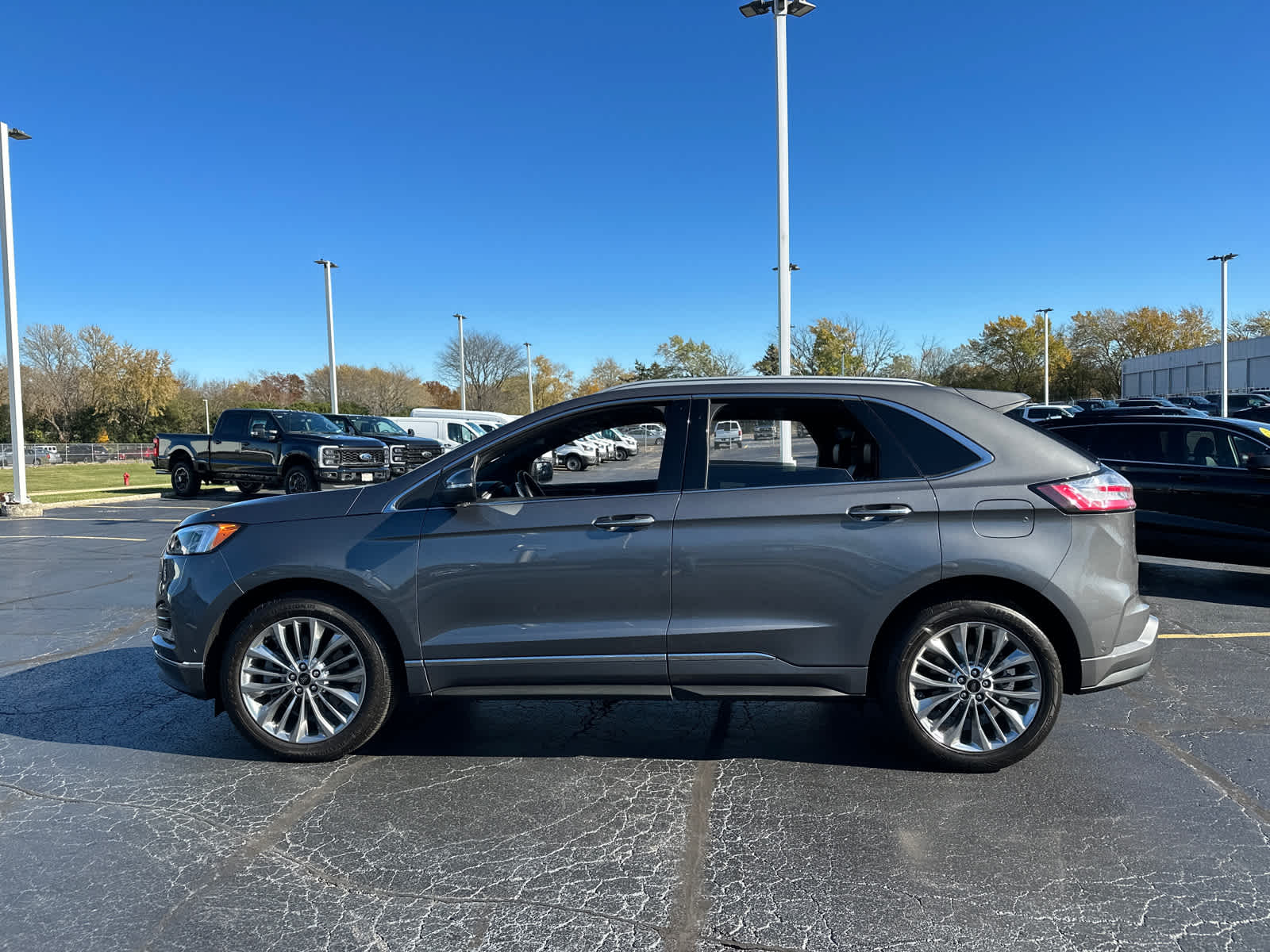 2021 Ford Edge Titanium 5