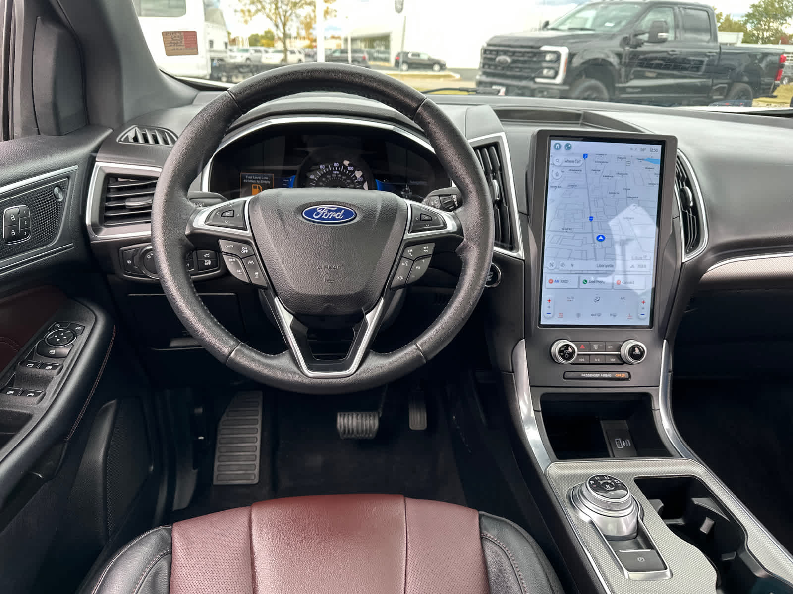 2021 Ford Edge Titanium 16