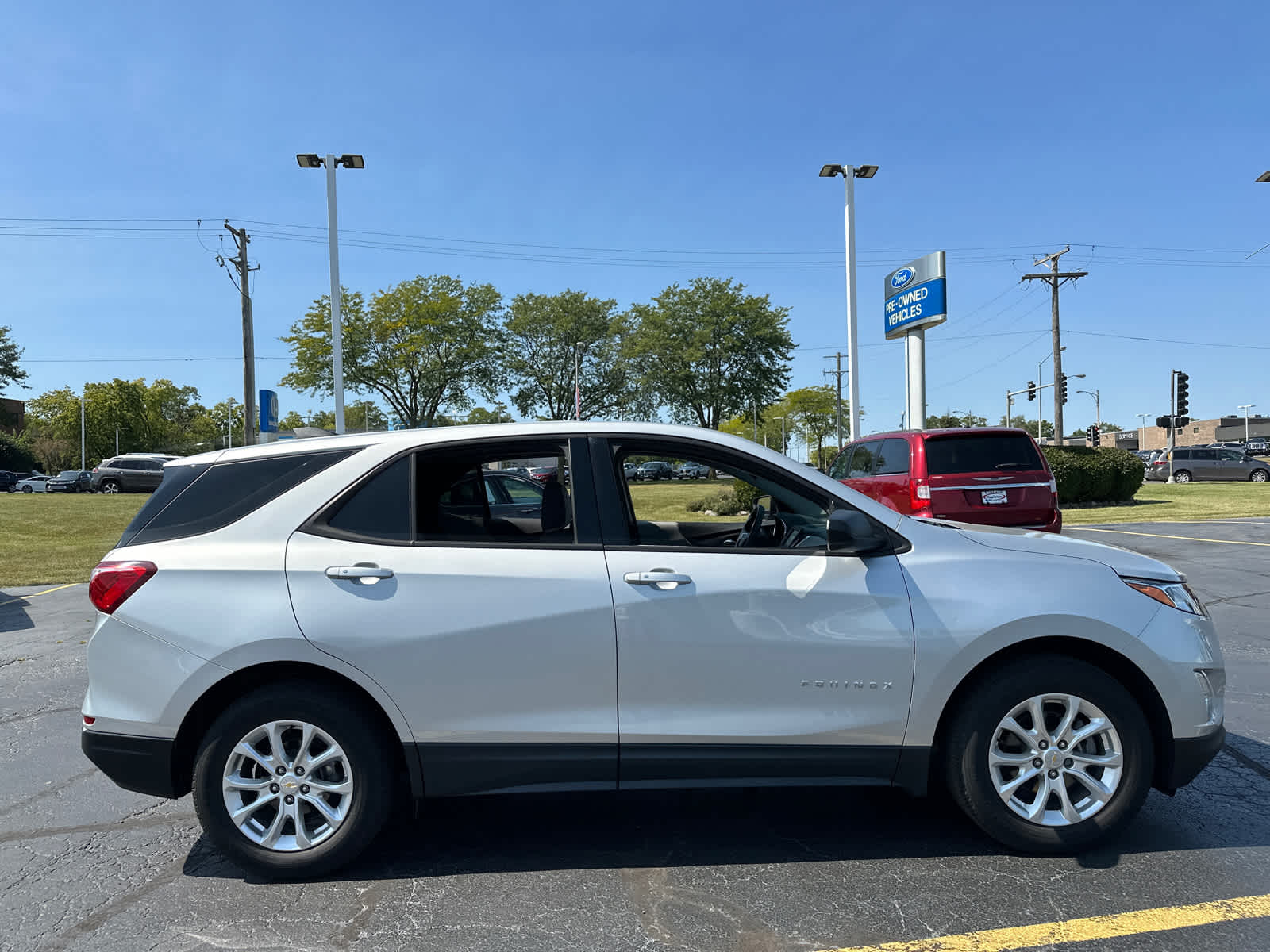 2018 Chevrolet Equinox LS 9