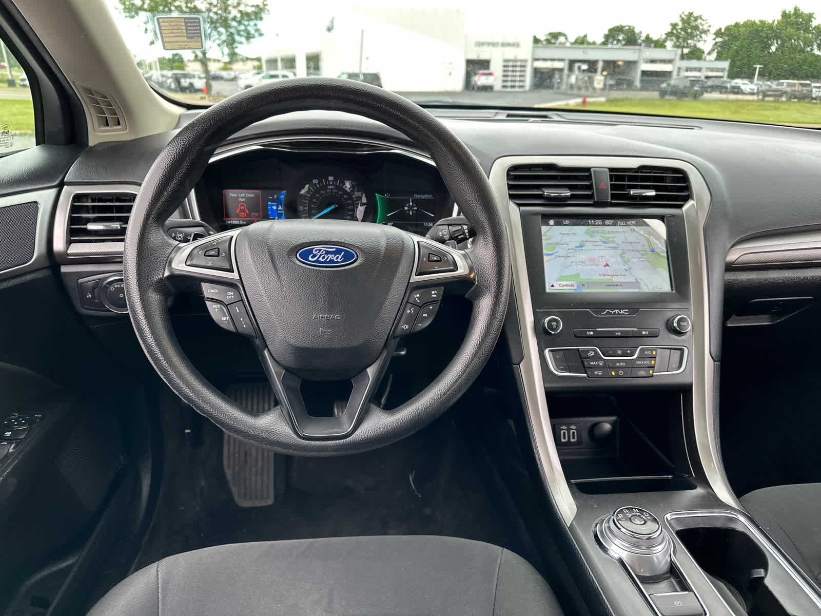 2019 Ford Fusion SE 16