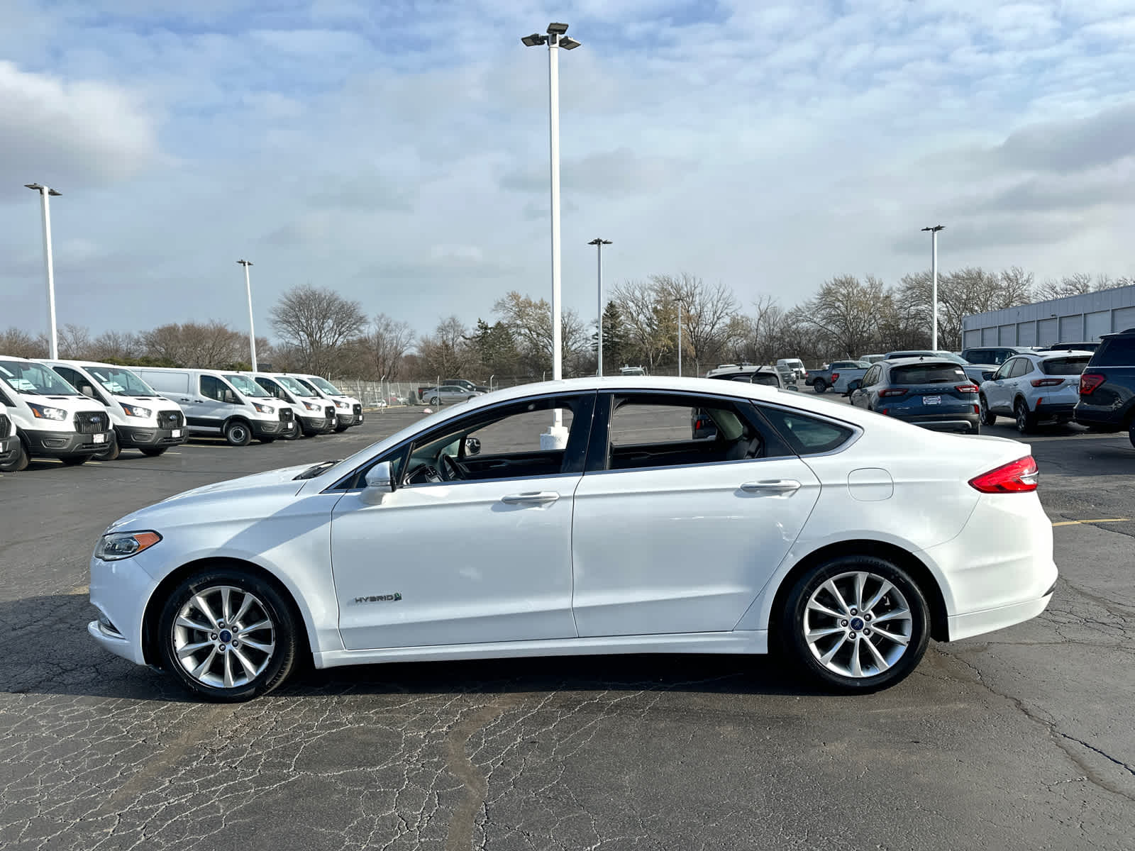 2017 Ford Fusion Hybrid SE 5