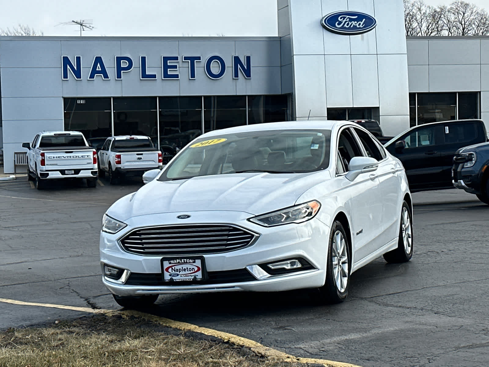 2017 Ford Fusion Hybrid SE 2