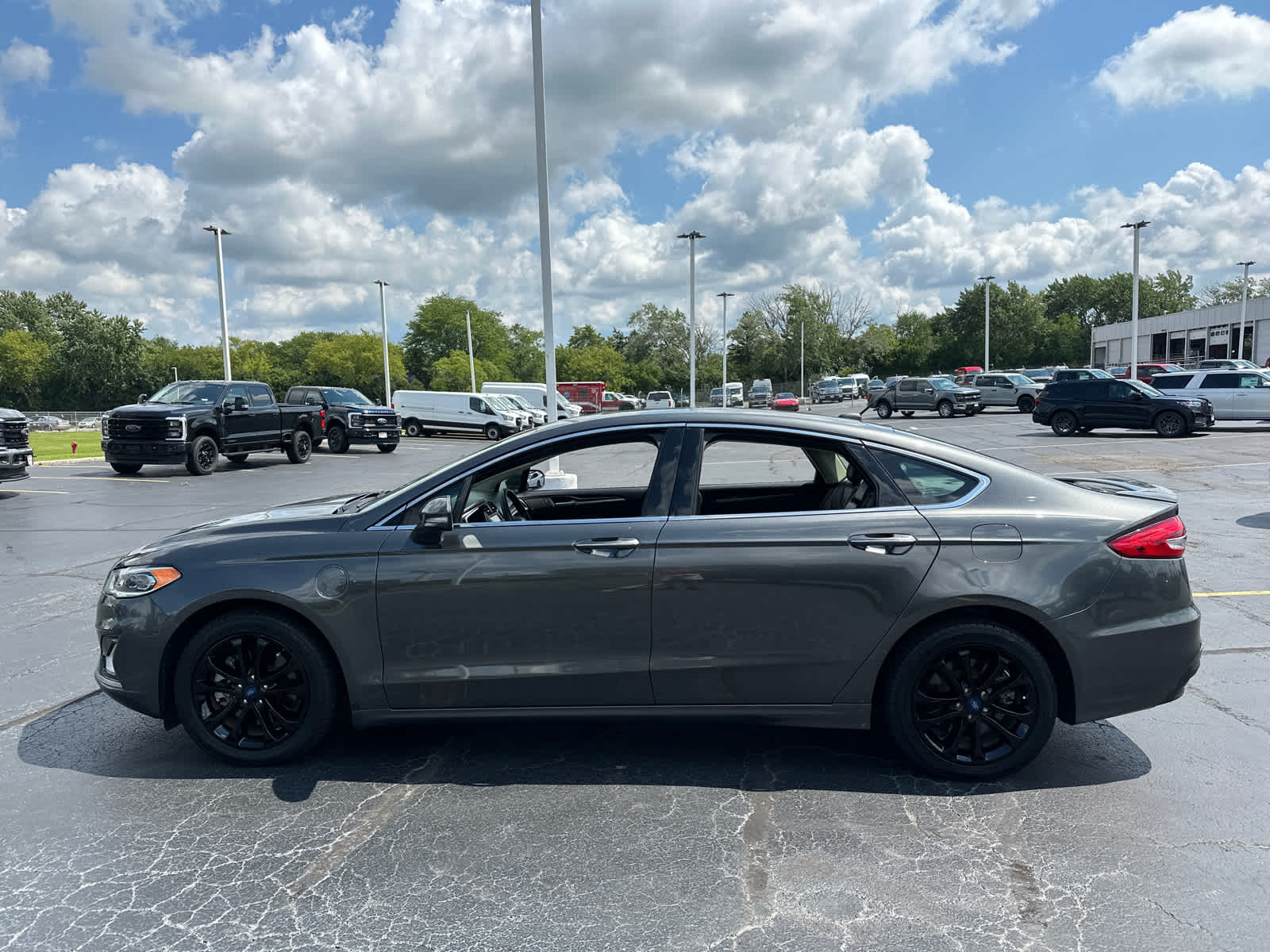 2019 Ford Fusion Energi Titanium 5