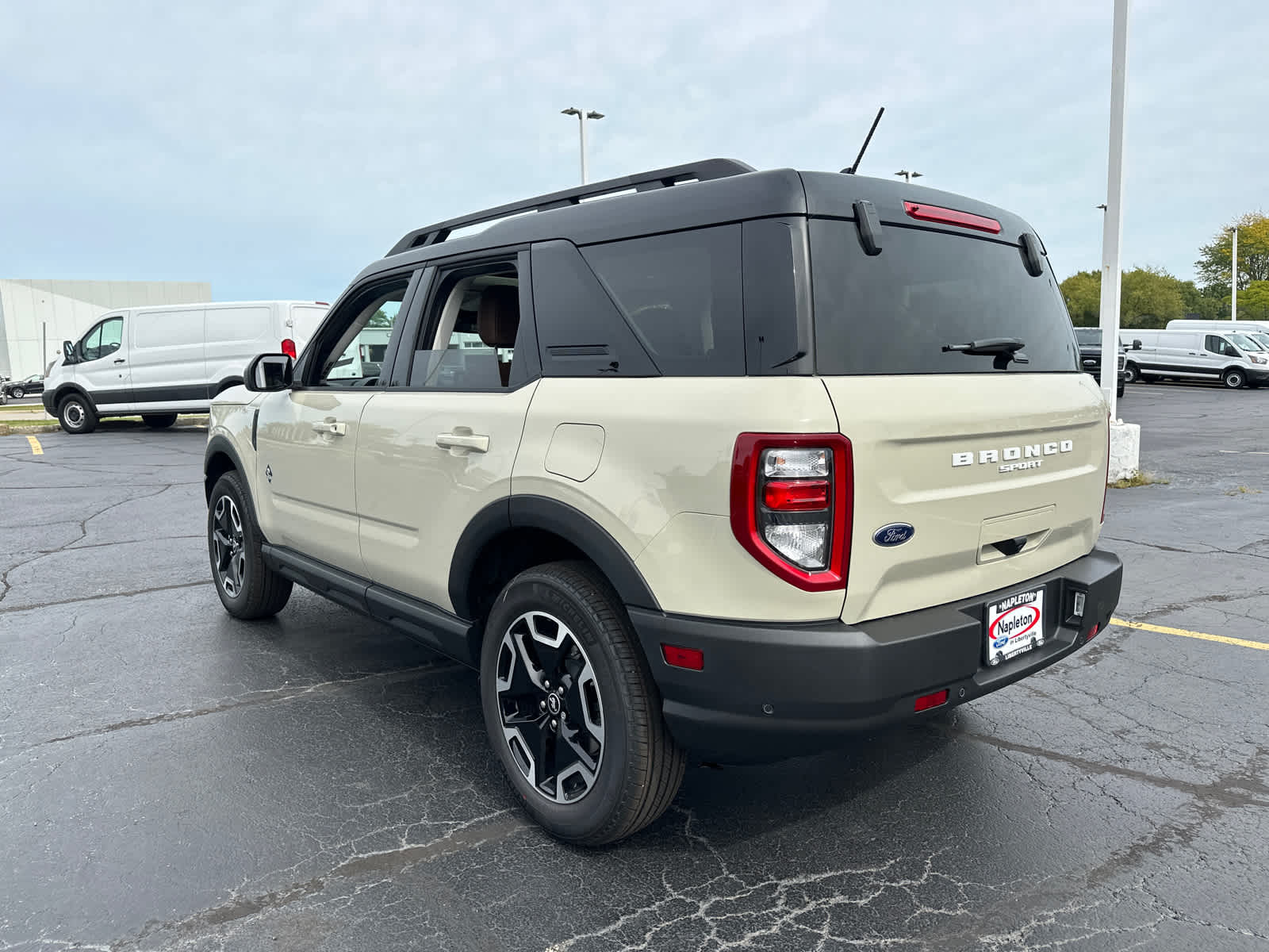 2024 Ford Bronco Sport Outer Banks 6