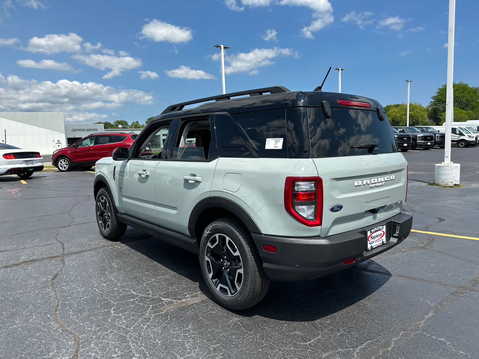 2024 Ford Bronco Sport Outer Banks 6