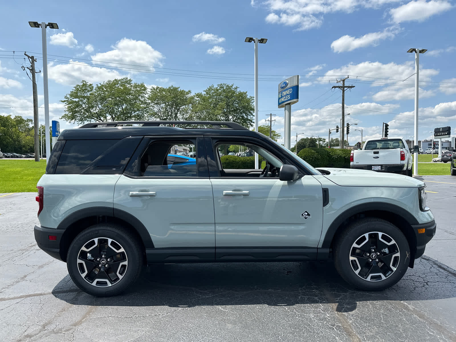 2024 Ford Bronco Sport Outer Banks 9