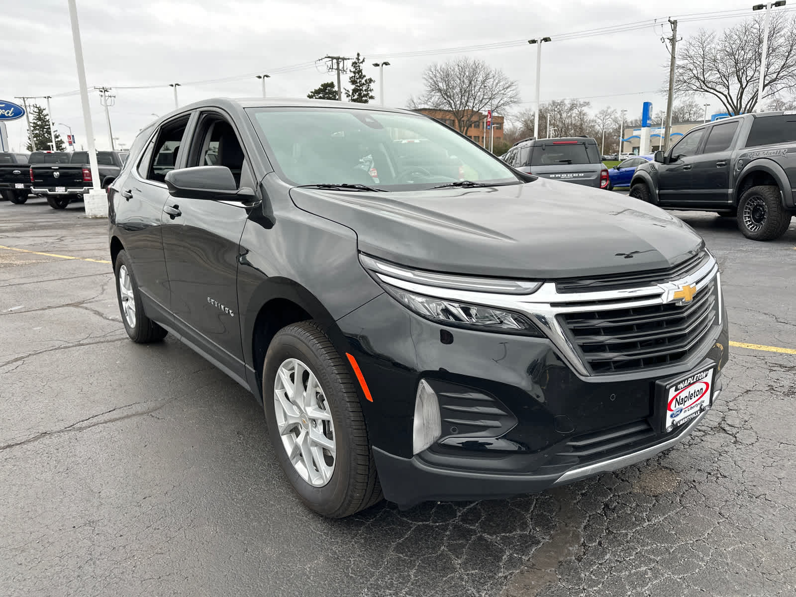 2024 Chevrolet Equinox LT 10