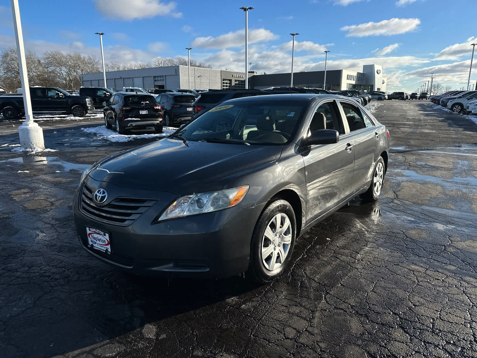 2009 Toyota Camry LE 4