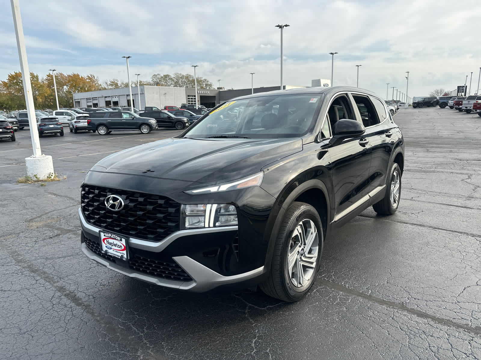 2021 Hyundai Santa Fe SE 4