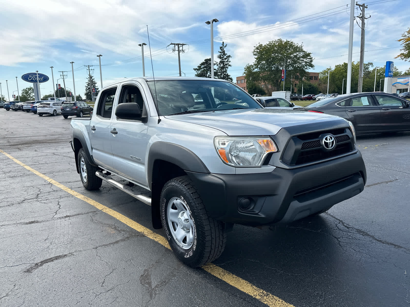 2013 Toyota Tacoma PreRunner 2WD Double Cab I4 AT 10