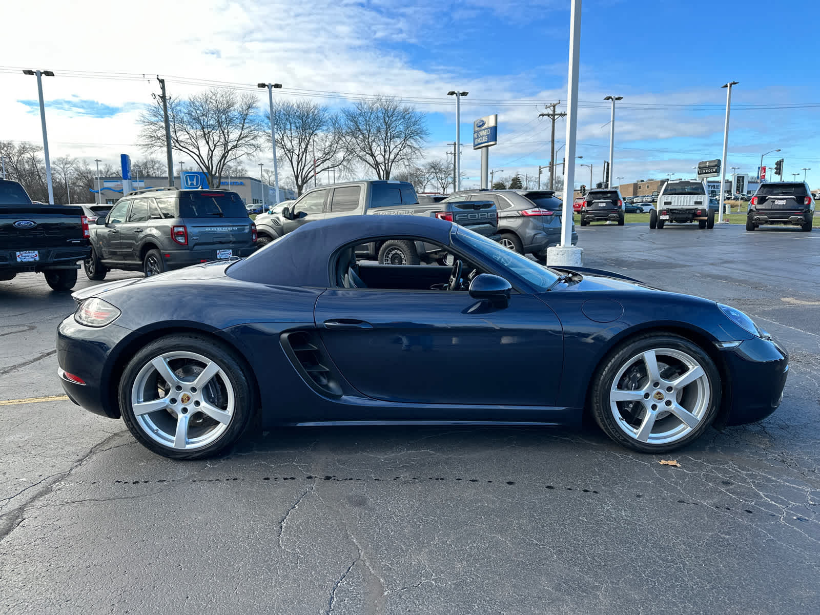 2019 Porsche 718 Boxster  9