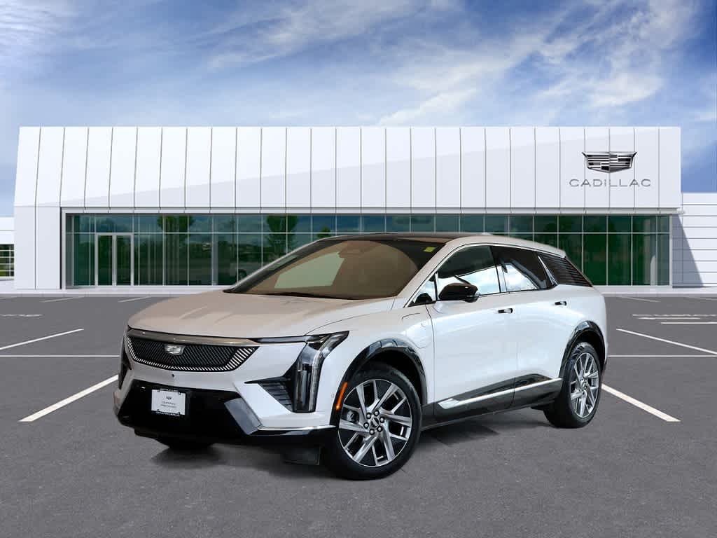 Crystal White Tricoat 2025 Cadillac OPTIQ Luxury 2 AWD SUV / Crossover All-Wheel Drive 1-Speed Automatic