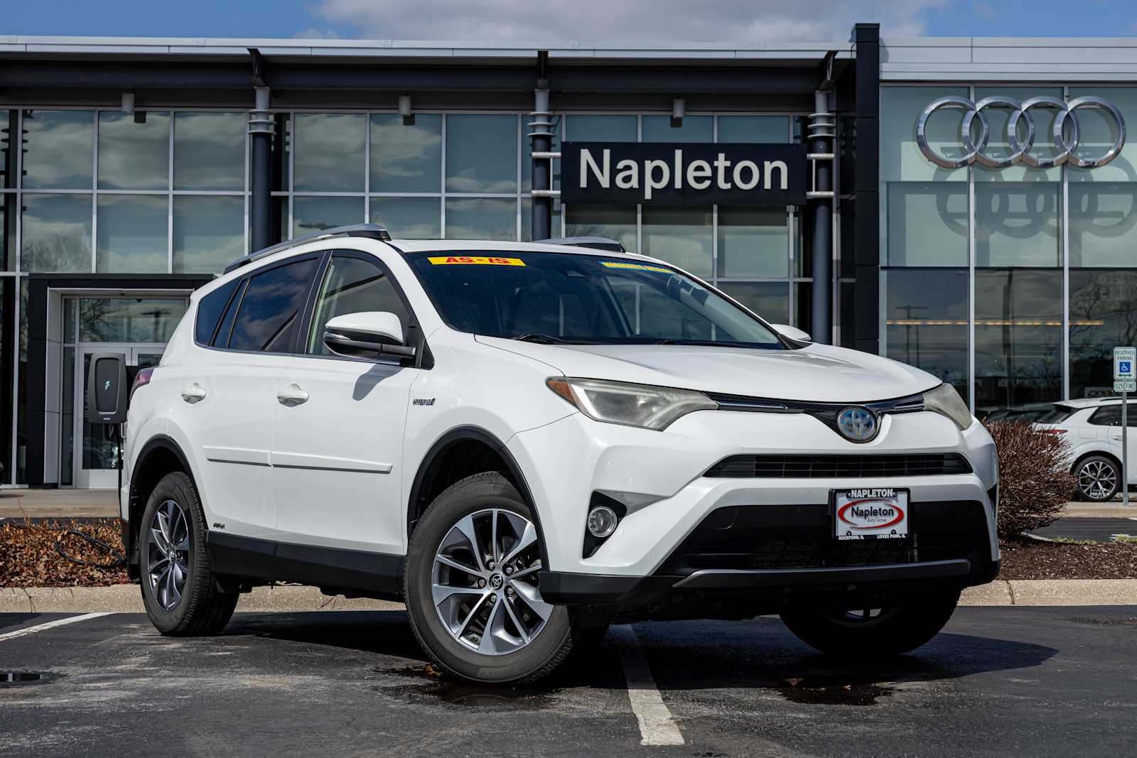 2017 Toyota RAV4 Hybrid XLE AWD