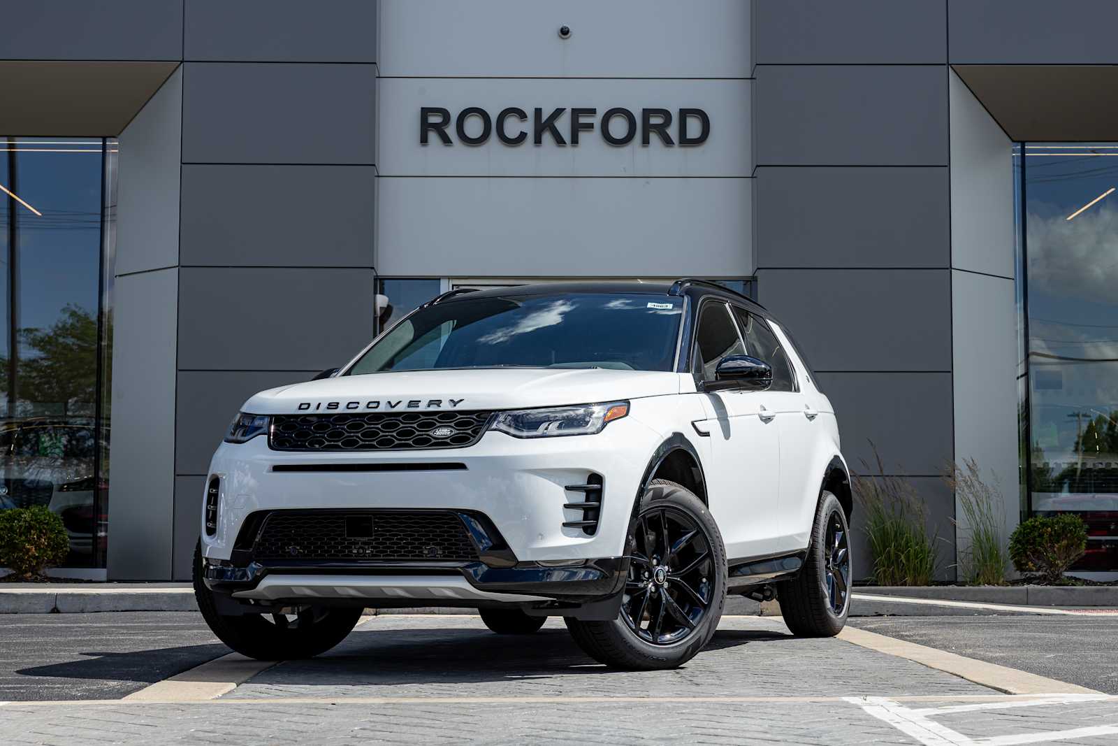 White 2026 Land Rover Discovery Sport P250 Landmark AWD SUV / Crossover All-Wheel Drive 9-Speed Automatic