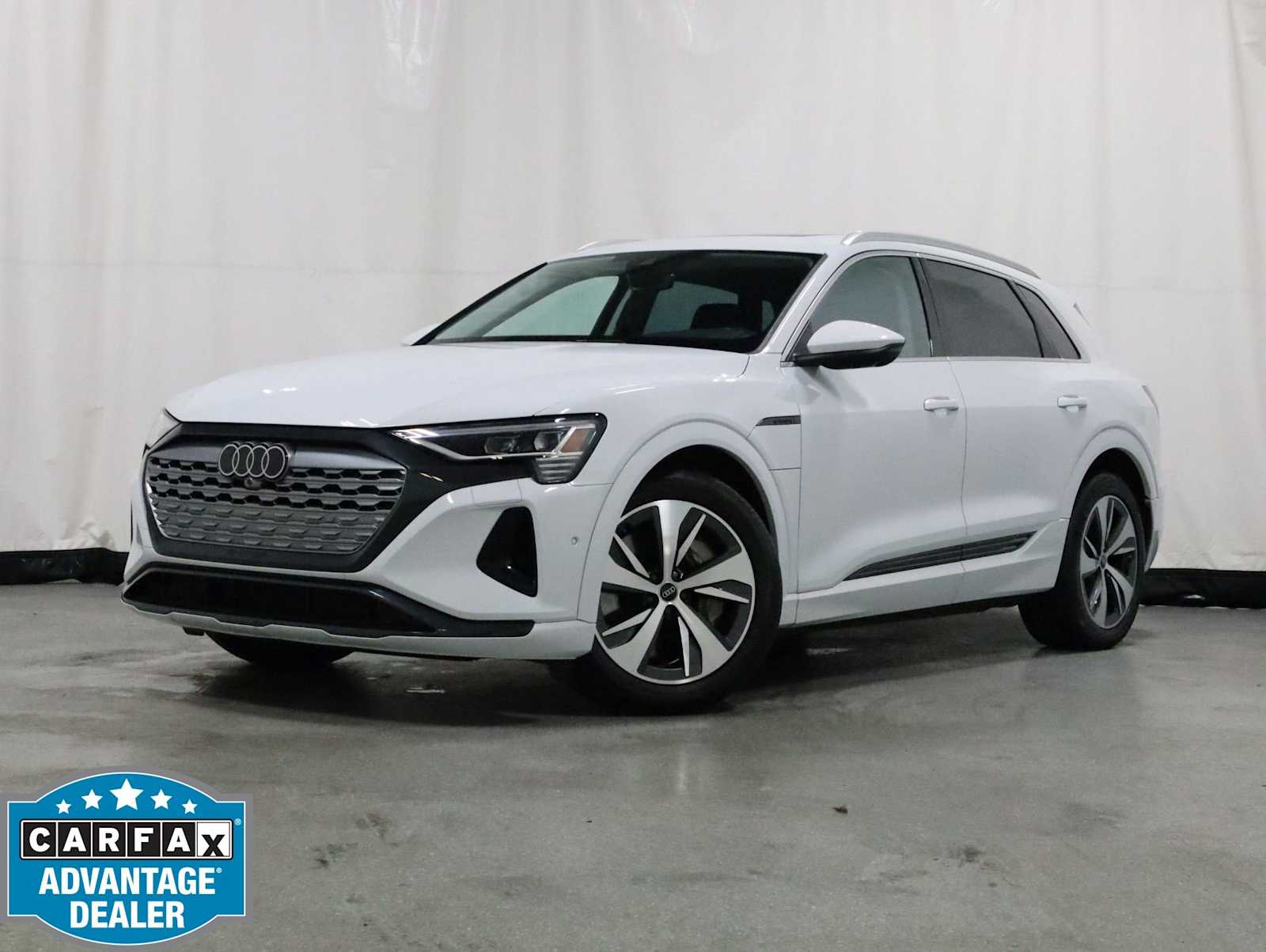 2024 Audi Q8 e-tron
