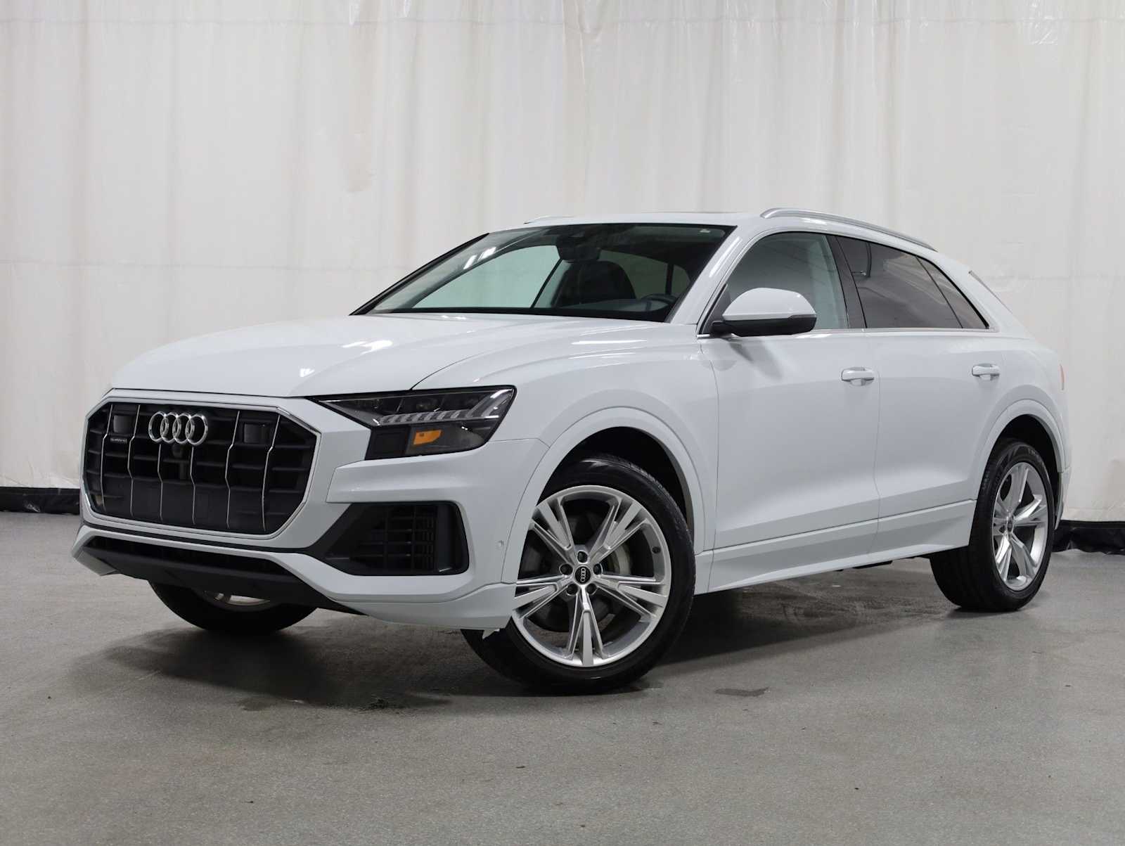 2023 Audi Q8