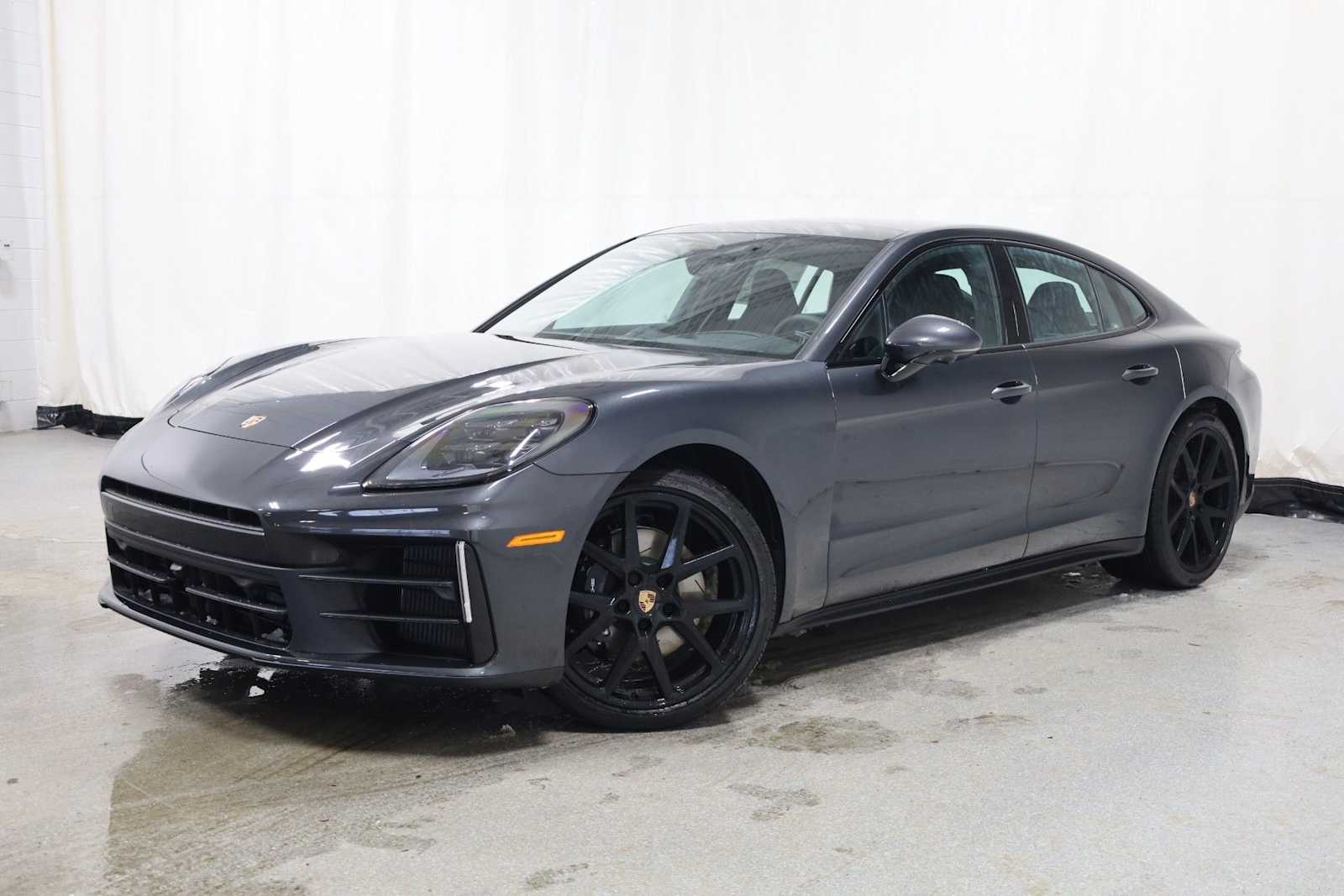 2026 Porsche Panamera