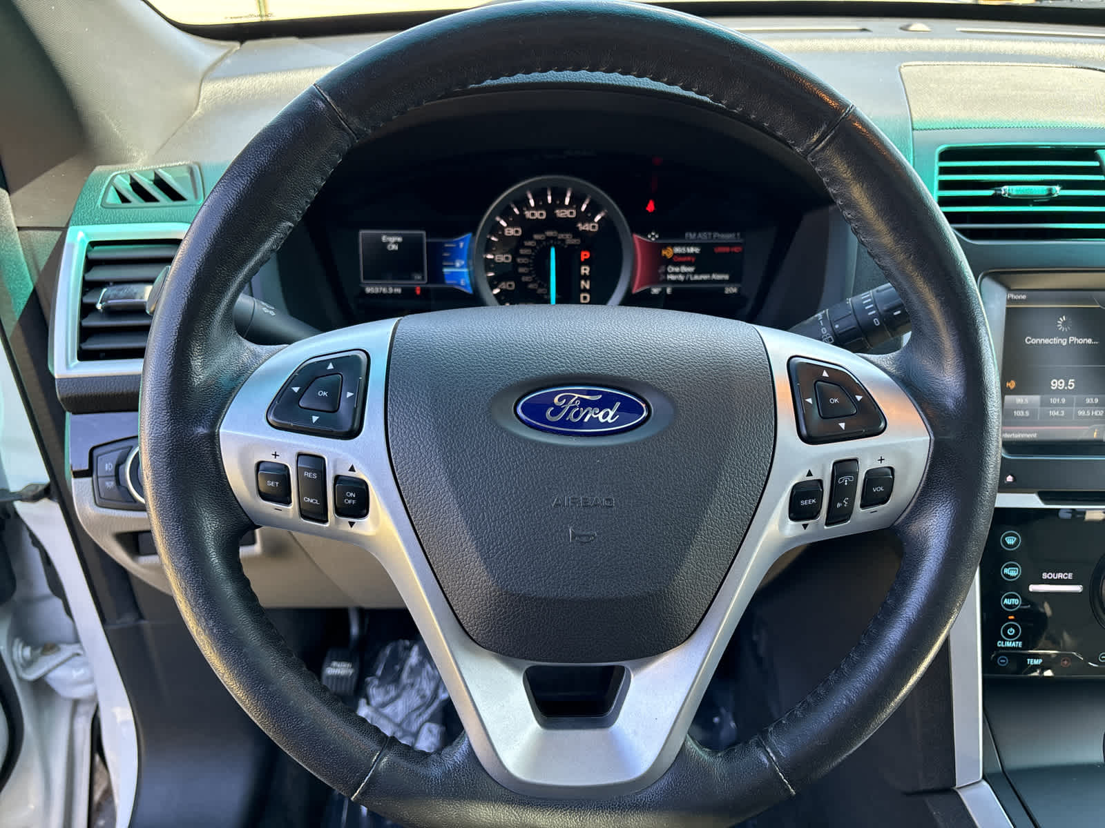 2014 Ford Explorer Limited 13