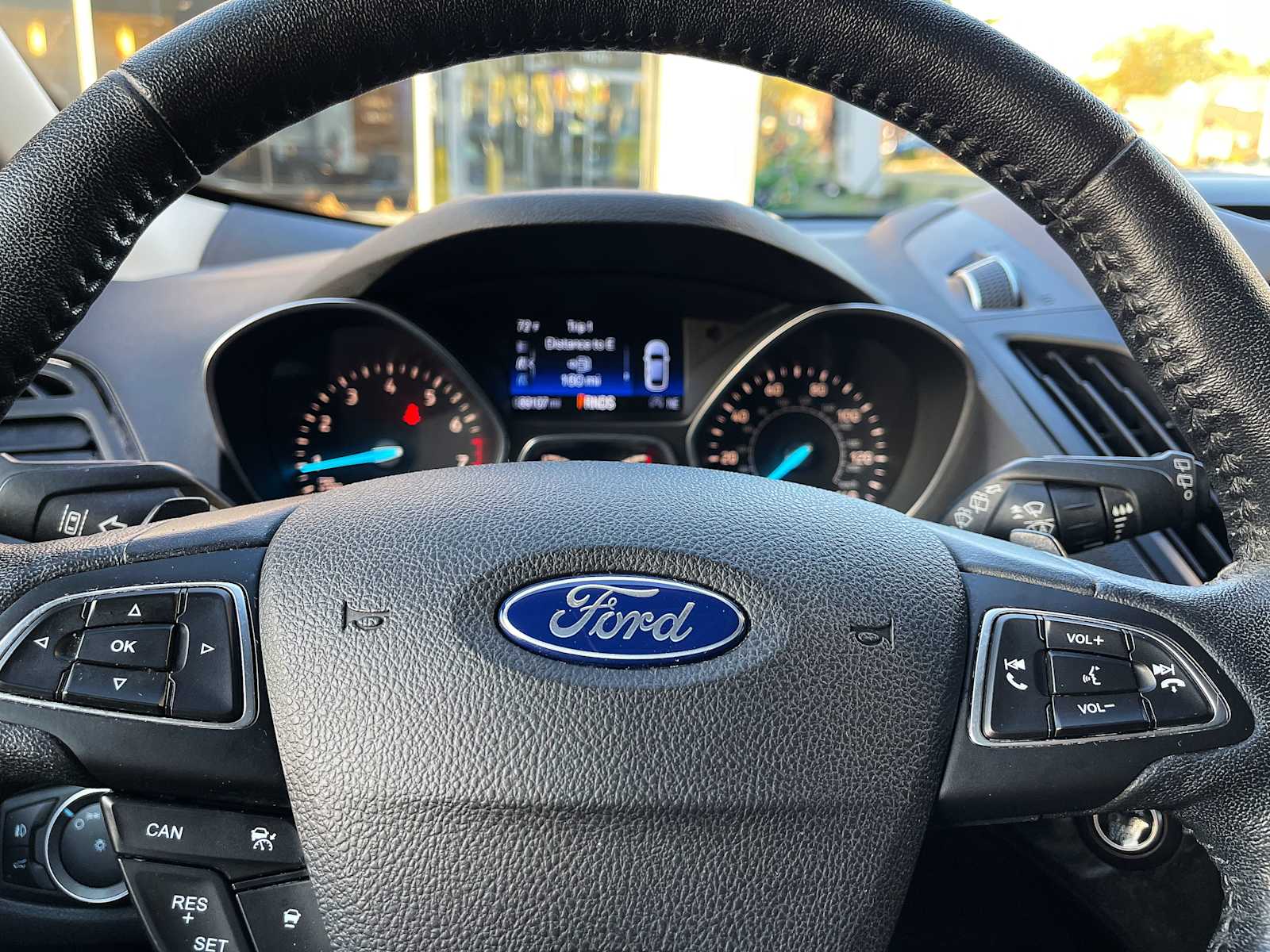 2017 Ford Escape Titanium 14