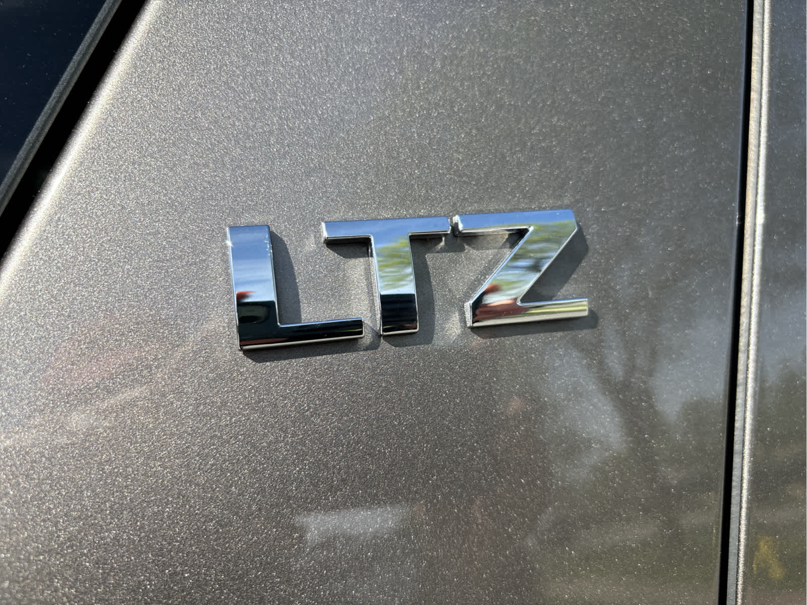 2012 Chevrolet Tahoe LTZ 11