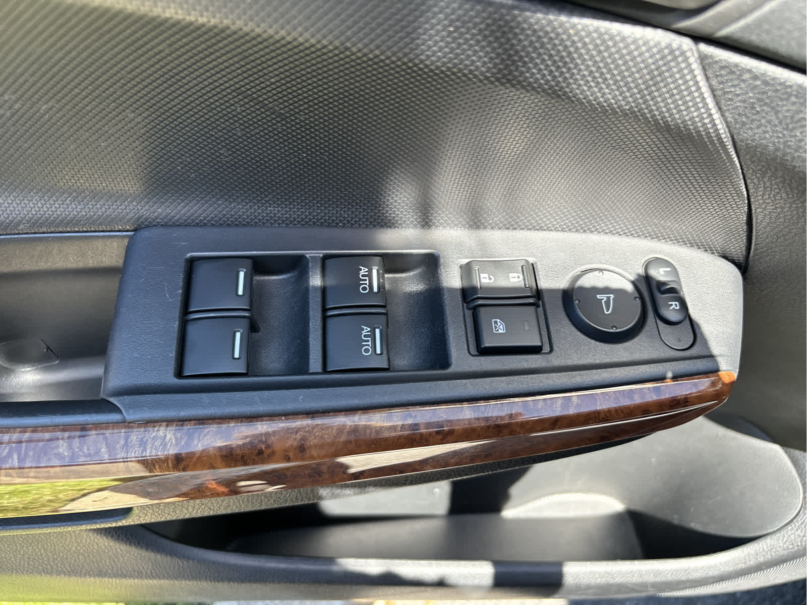2011 Honda Accord EX 16