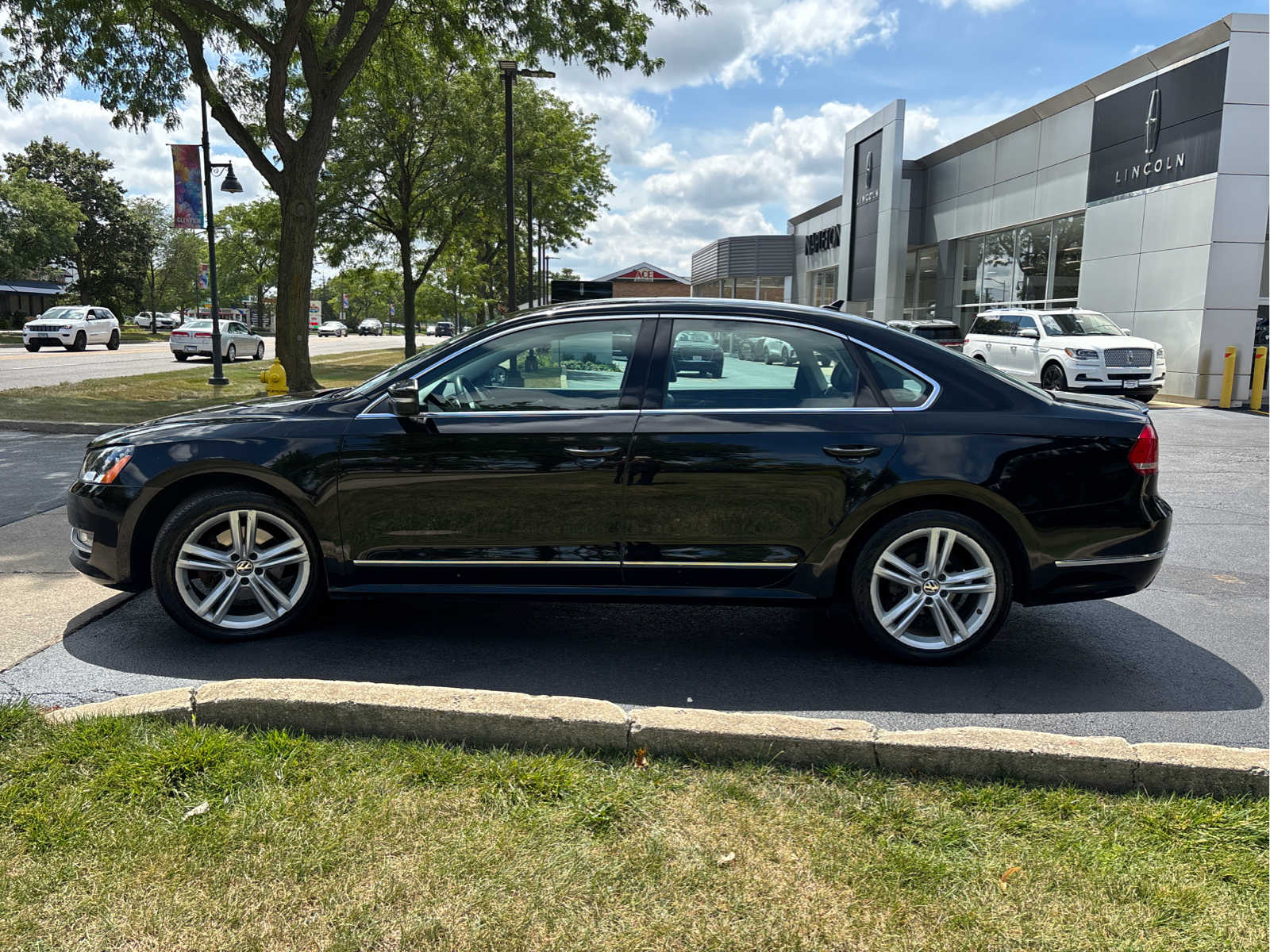 2014 Volkswagen Passat SEL Premium 4