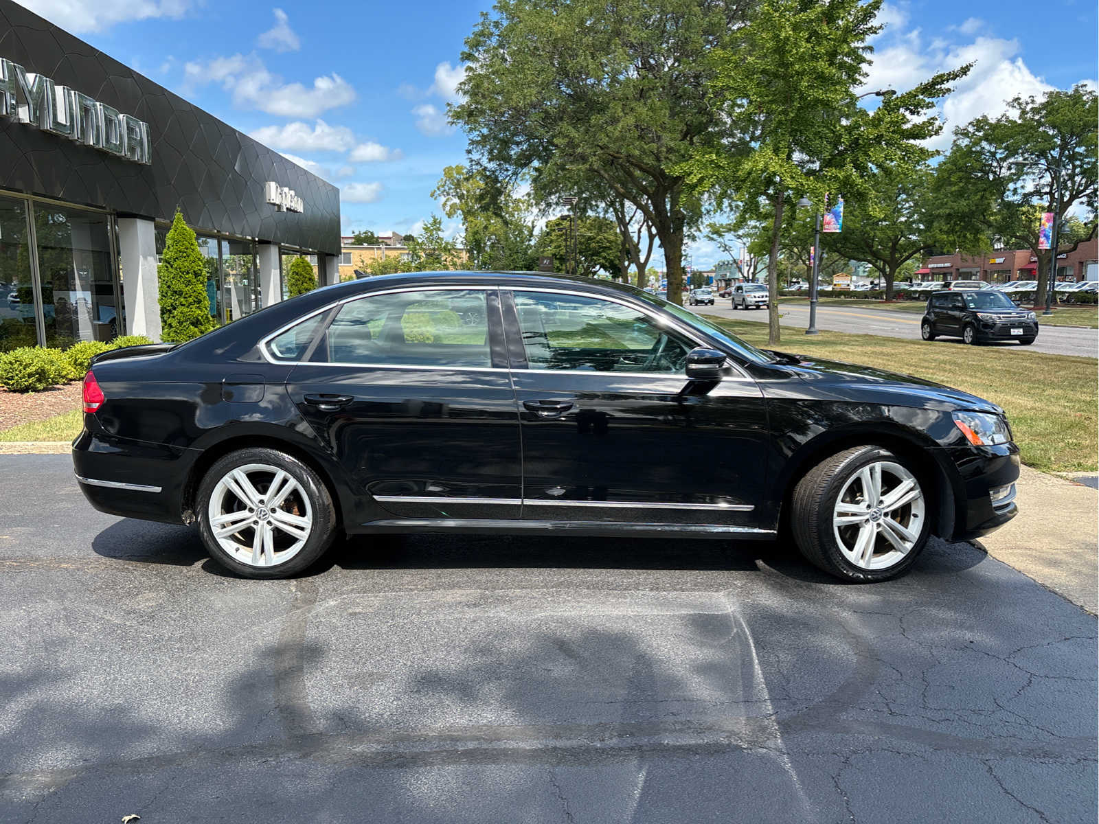 2014 Volkswagen Passat SEL Premium 5