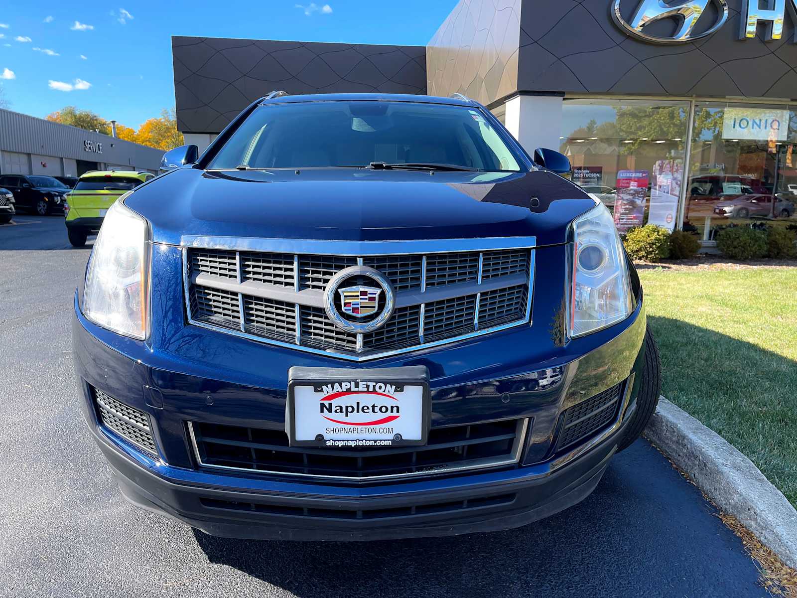 2010 Cadillac SRX Luxury Collection 2