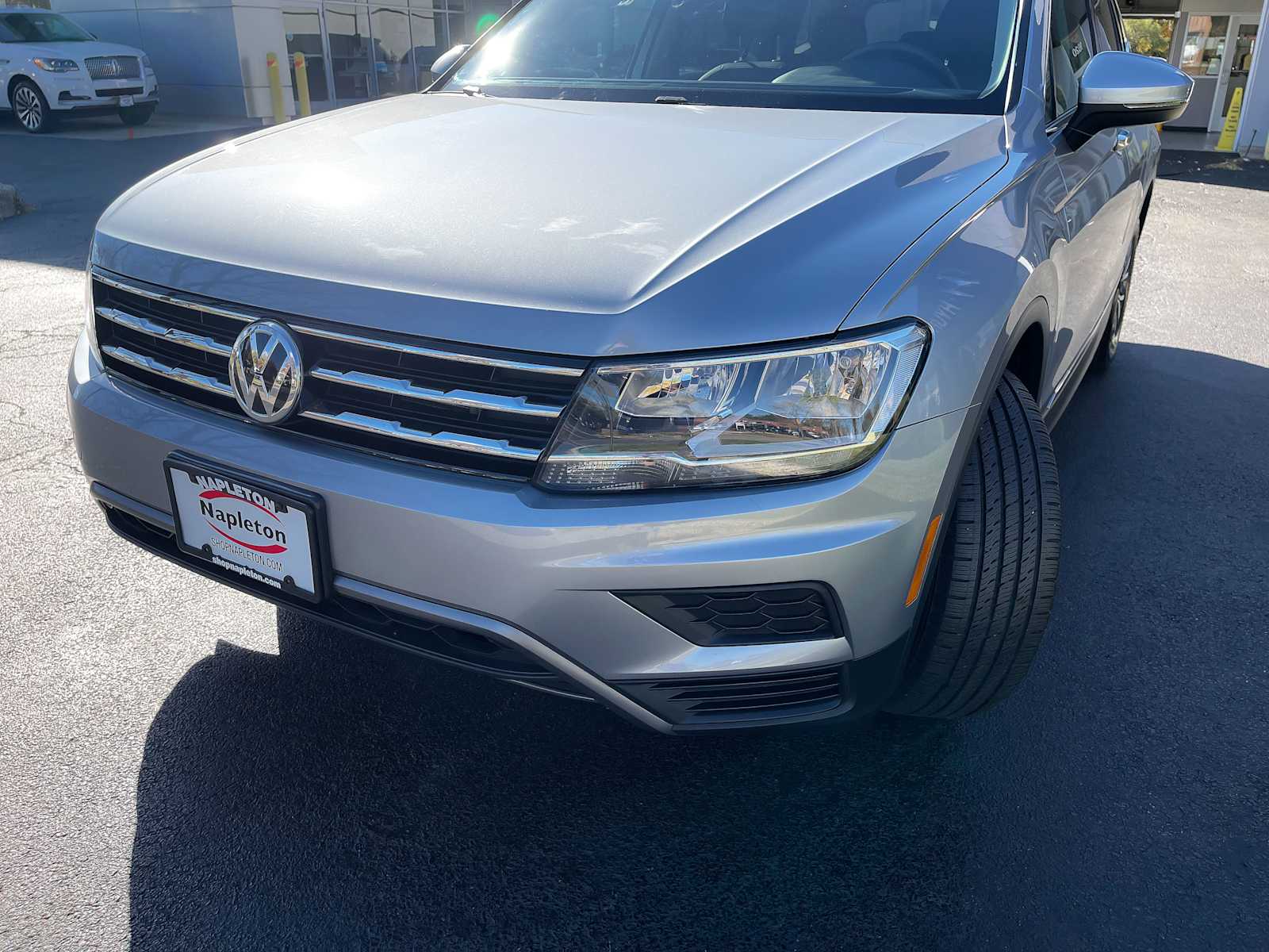 2020 Volkswagen Tiguan SE 3