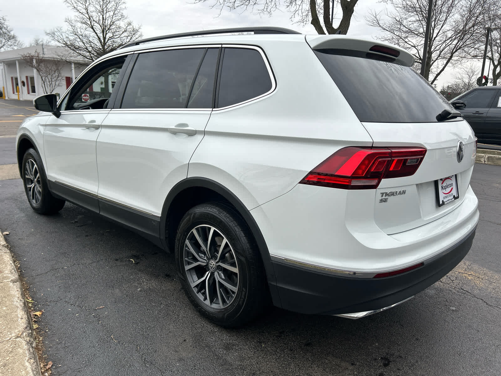 2020 Volkswagen Tiguan SE 4